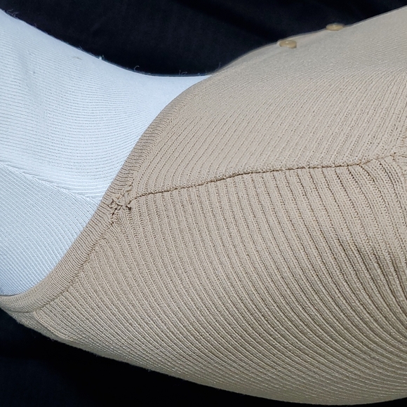 Gold ribbed cardigan - Picture 6 of 6